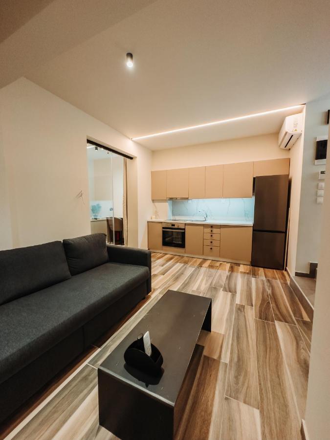 Blackhaus Family And Friends Deluxe Apartment Thessaloniki Exterior photo