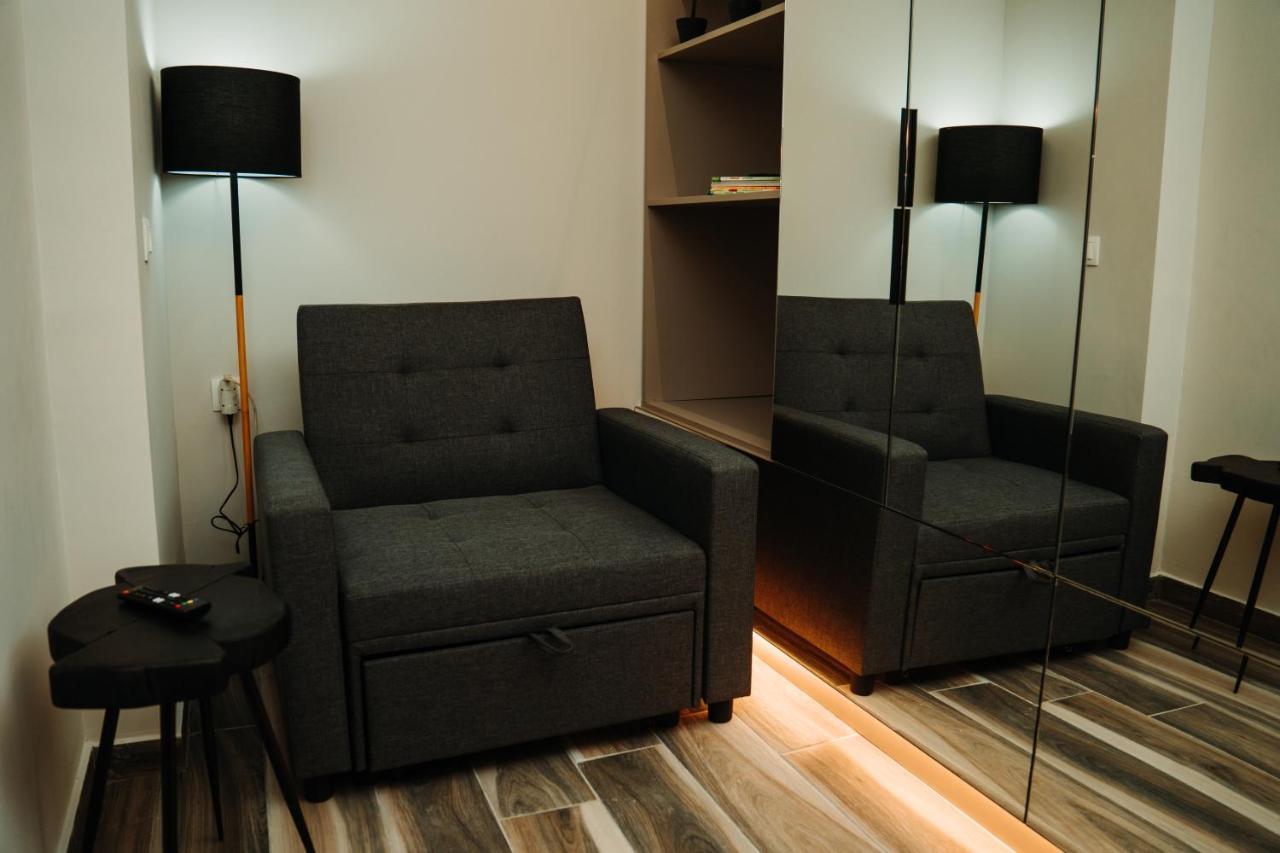 Blackhaus Family And Friends Deluxe Apartment Thessaloniki Exterior photo